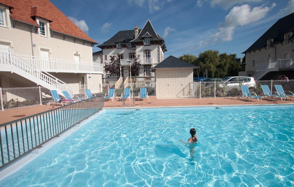 Residence Odalys Le Domaine Des Dunettes Cabourg Buitenkant foto