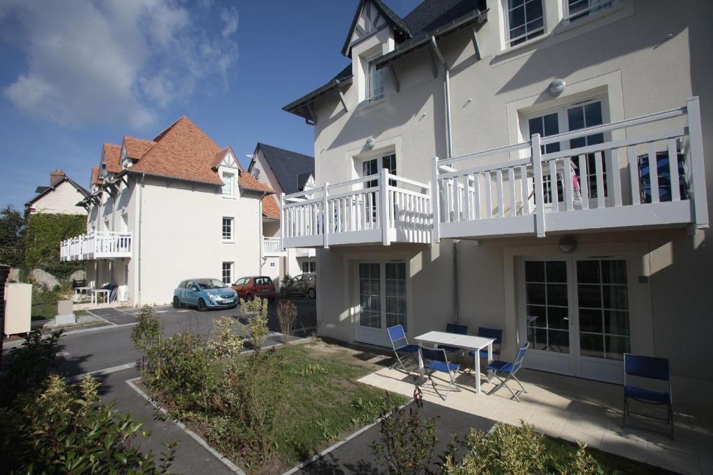 Residence Odalys Le Domaine Des Dunettes Cabourg Buitenkant foto