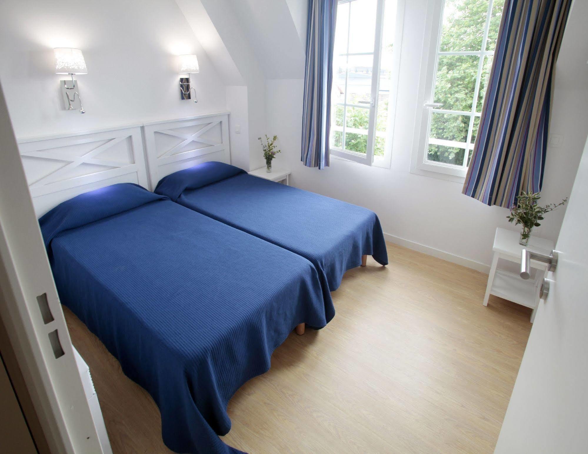 Residence Odalys Le Domaine Des Dunettes Cabourg Buitenkant foto